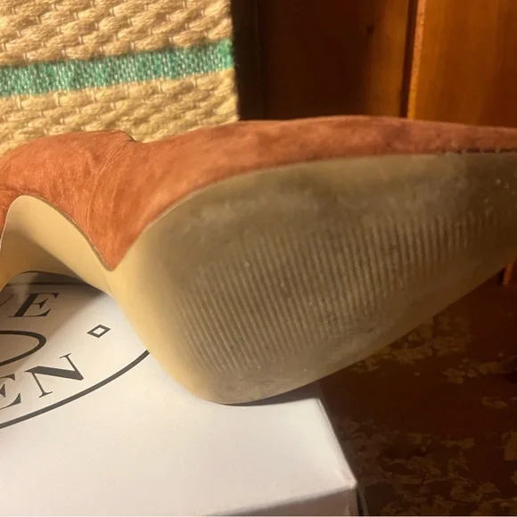 Steve Madden
Daisie Chestnut Sue
Size 9
Like new - Picture 6 of 9